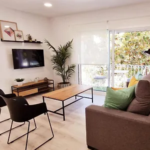 Precioso En El Centro De Apartamento