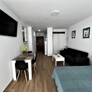 Ver7 - Estudio, Wifi, Fire Stick Amazon, Terraza, Vistas Al Mar, Piscina Apartamento