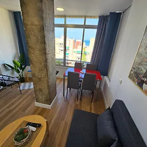 Bonito, Luminoso Y Centrico Con Piscina Y Vistas Al Mar Apartamento